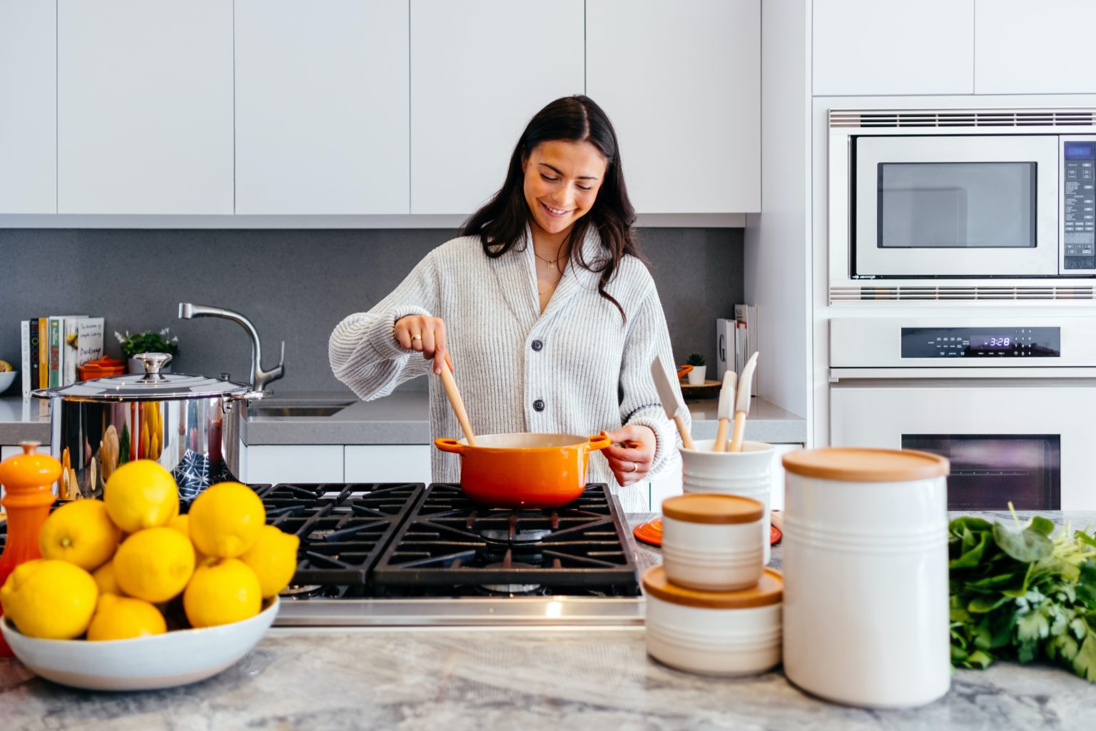 Definitive Guide How to Start a Cooking Class Business in 2022